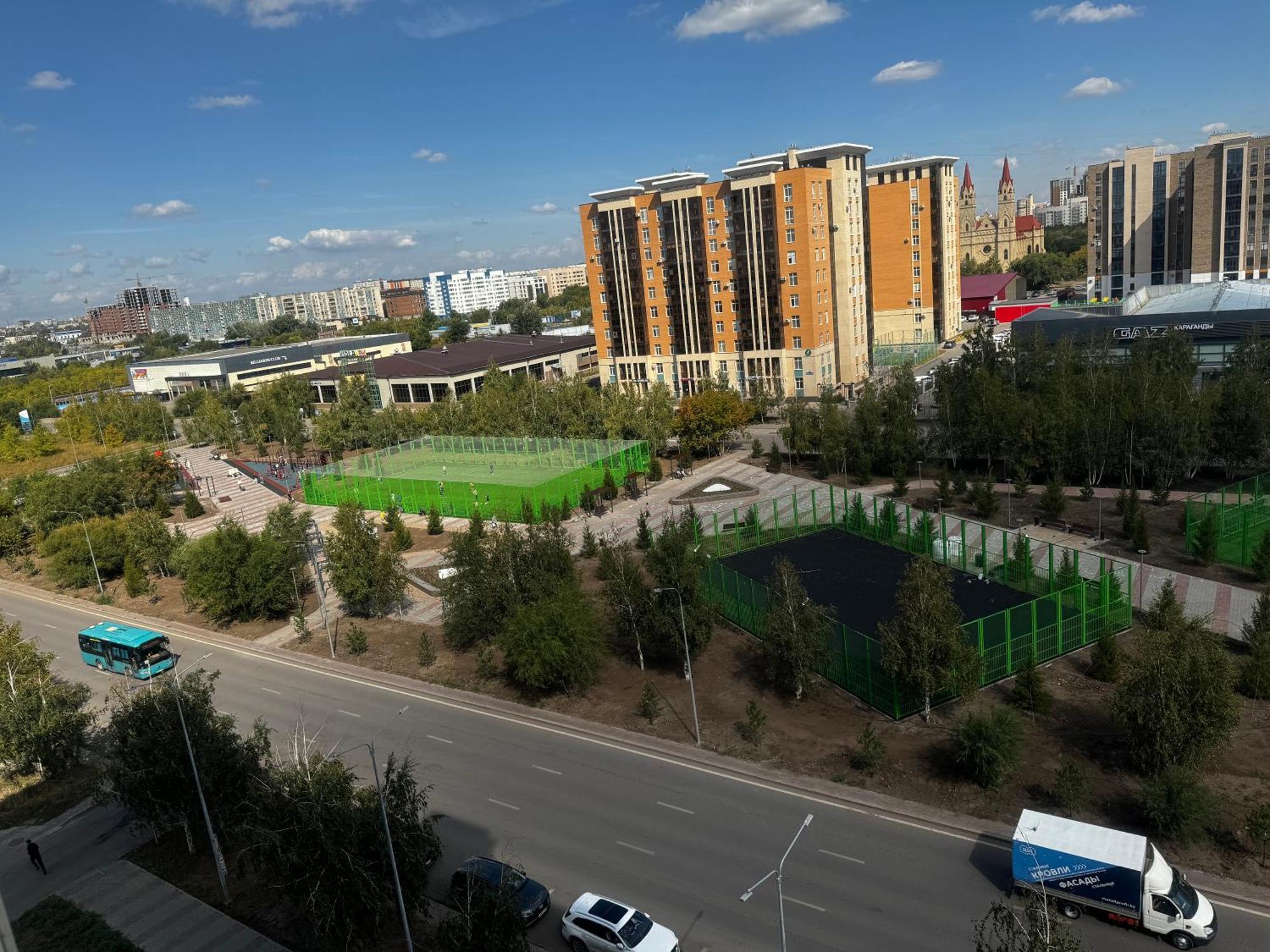 A-six Luxury Apartment Karaganda